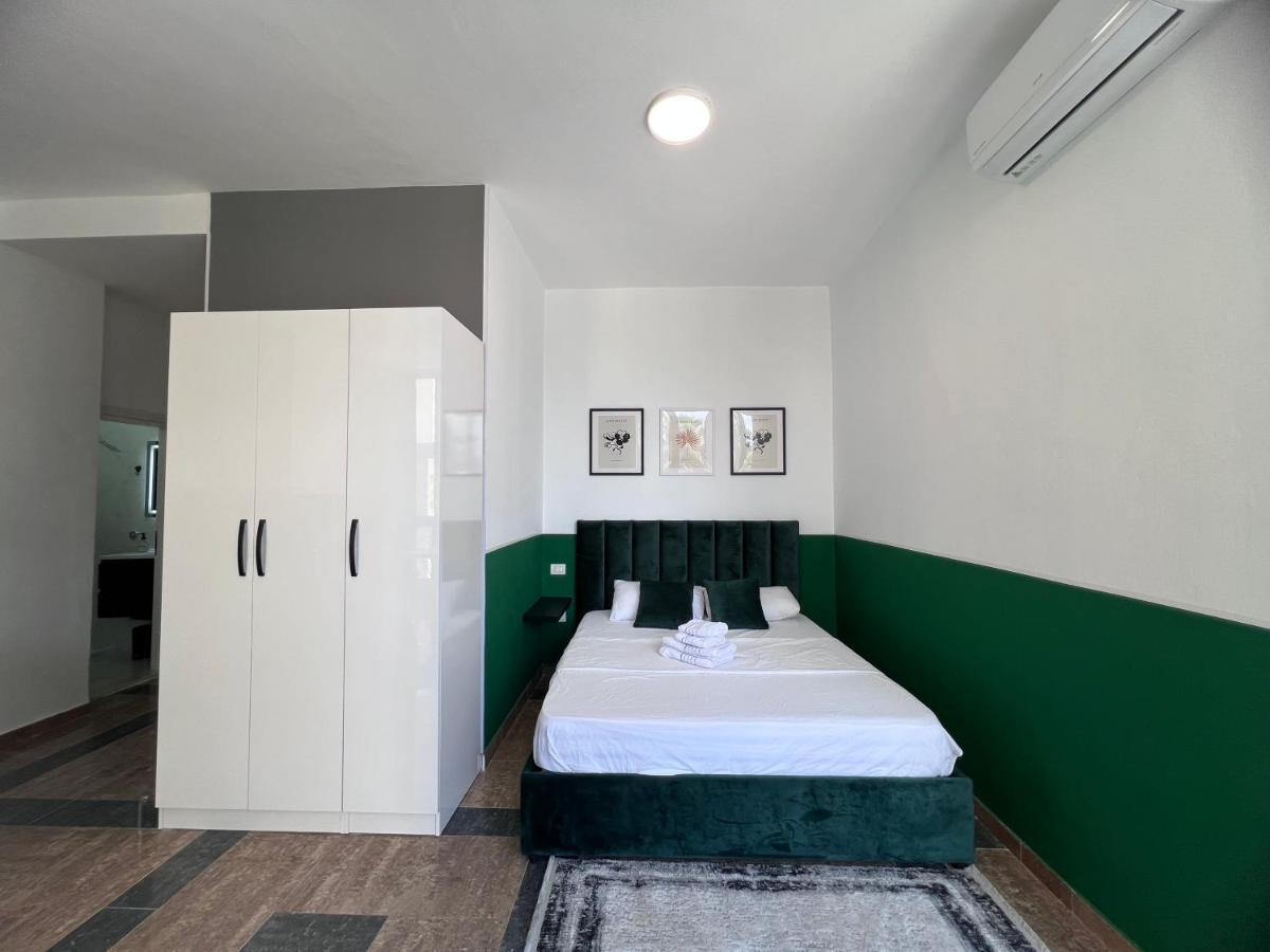 Cactus Apartments Драч Екстериор снимка