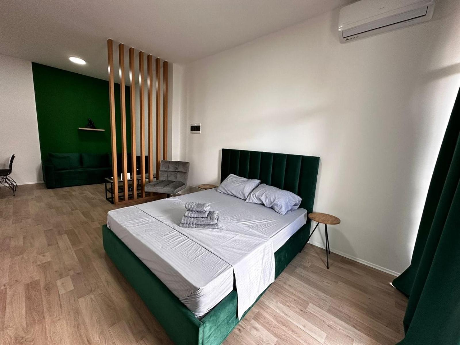 Cactus Apartments Драч Екстериор снимка