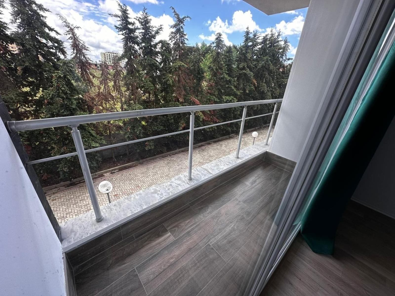 Cactus Apartments Драч Екстериор снимка