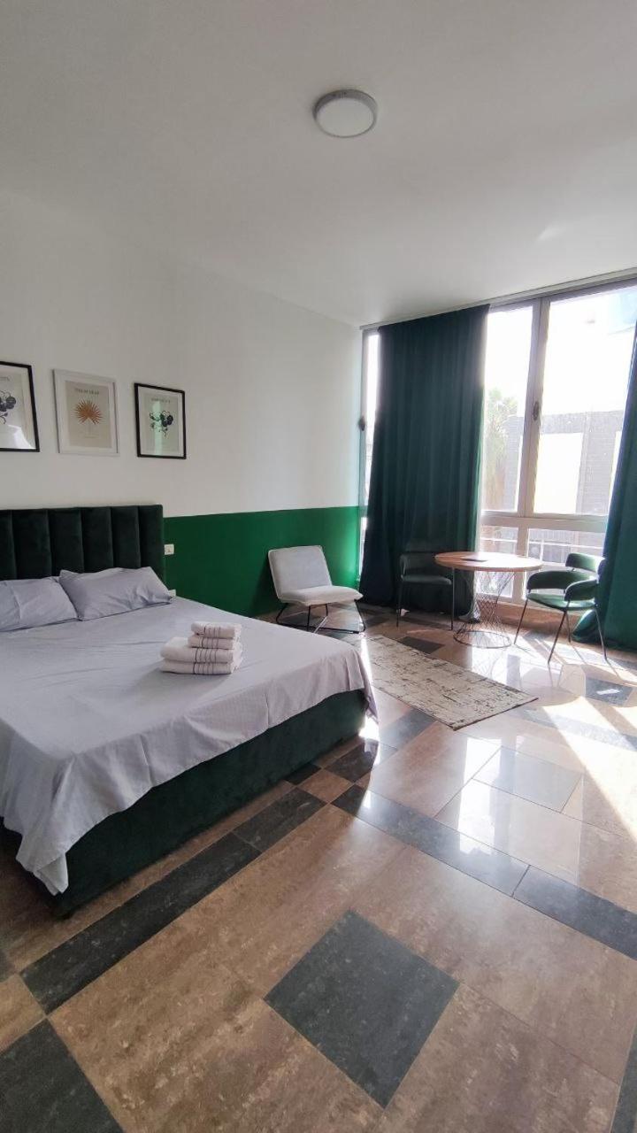 Cactus Apartments Драч Екстериор снимка